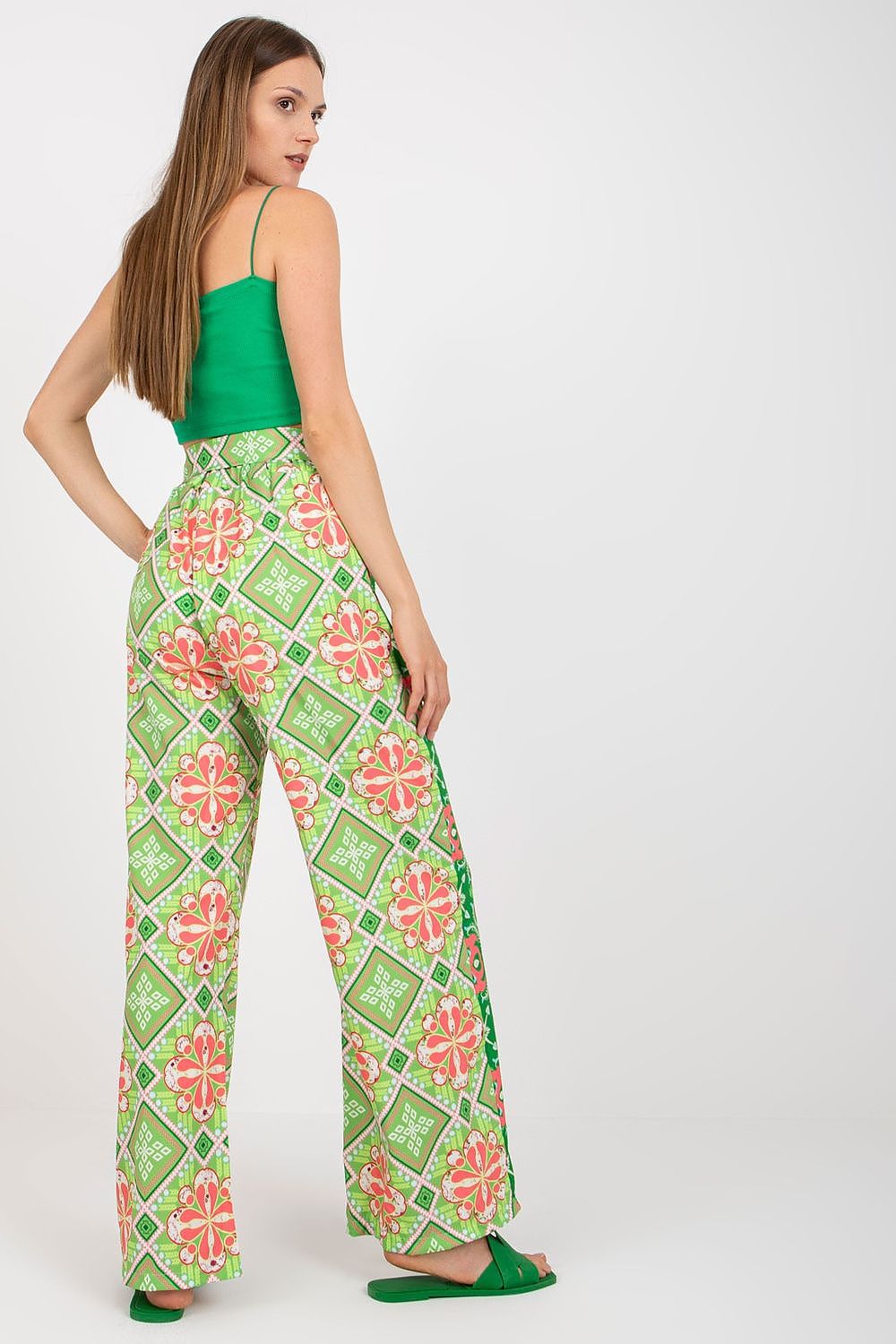 Pantaloni de damă model 167739 Italy Moda 