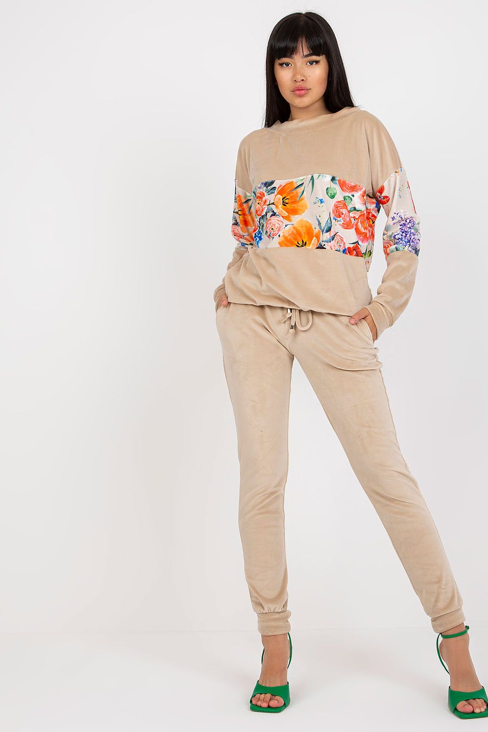  Completă model 169458 Rue Paris 