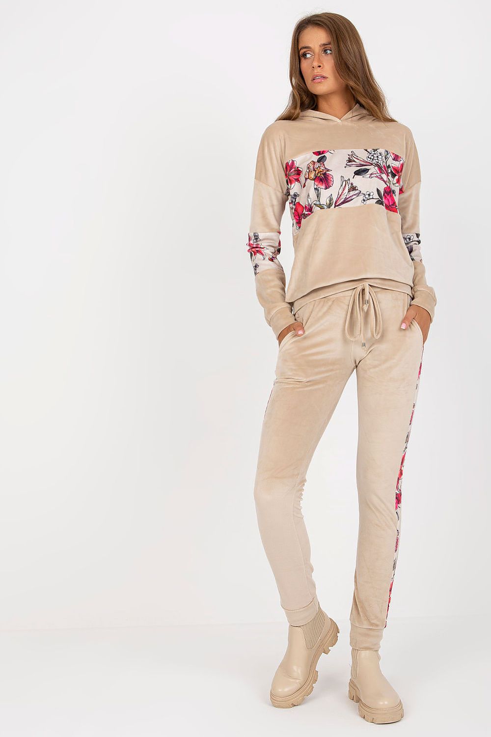 Completă model 170348 Rue Paris 