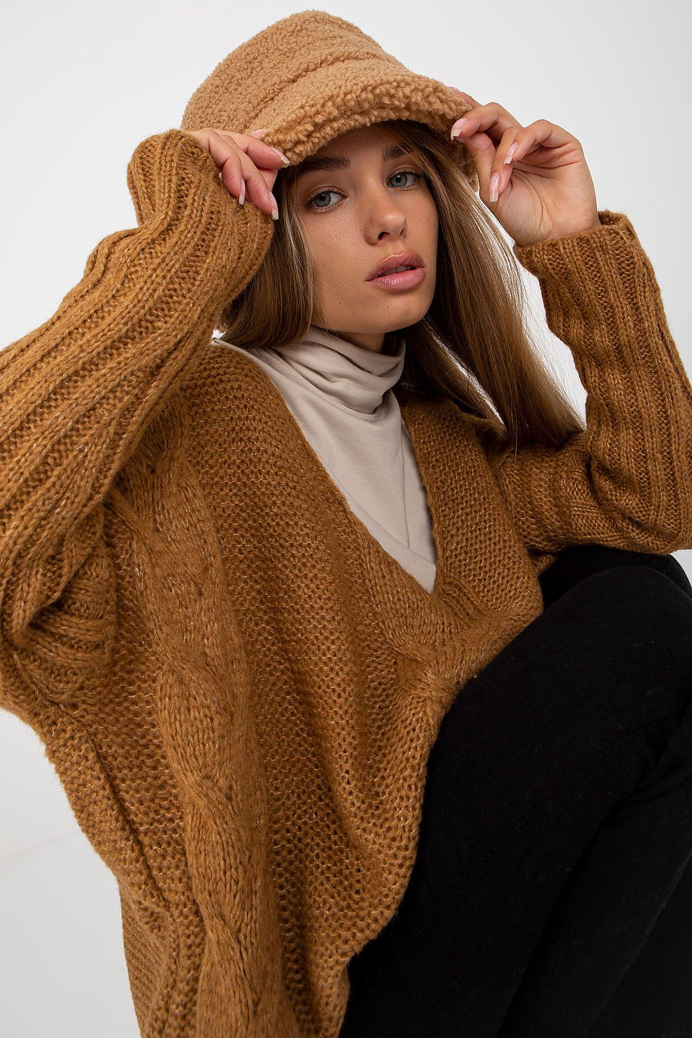  Pulover model 170990 Och Bella 