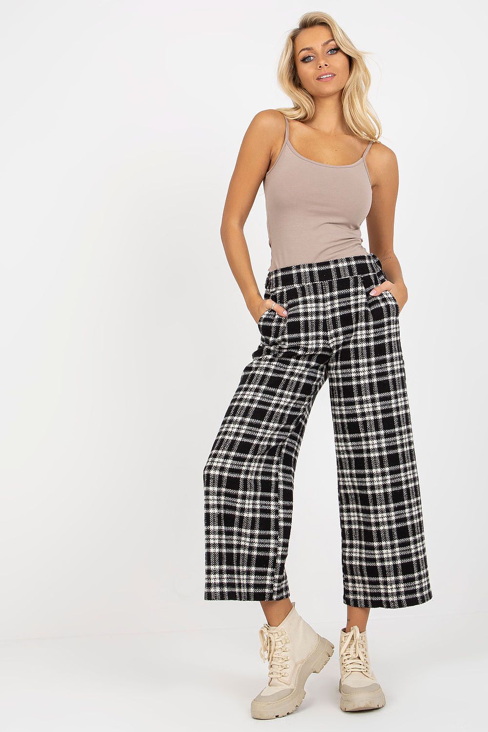  Pantaloni de damă model 174997 Lakerta 