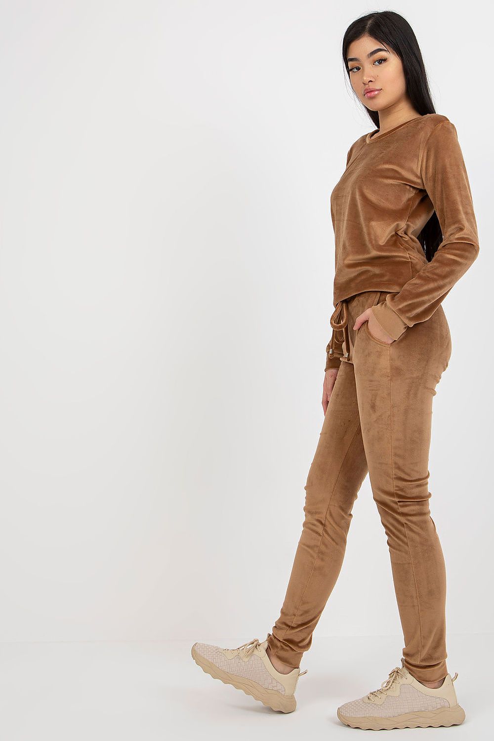 Completă model 175112 Rue Paris 
