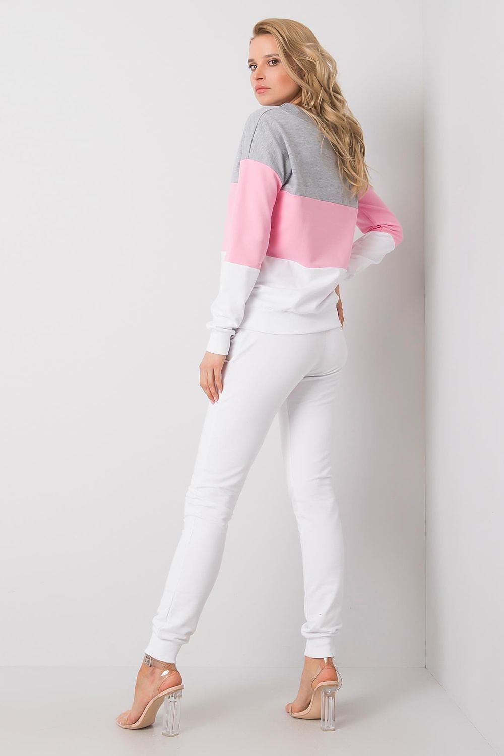  Completă model 175124 Rue Paris 