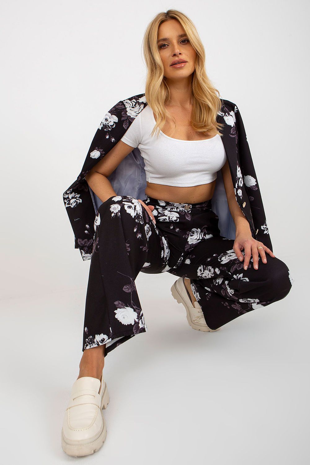  Pantaloni de damă model 175770 Lakerta 