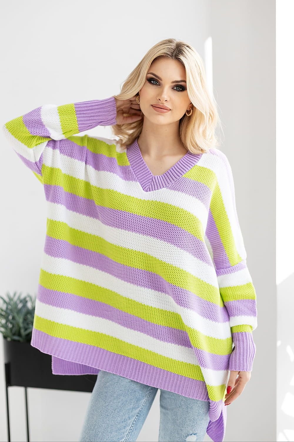  Pulover model 178645 PeeKaBoo 