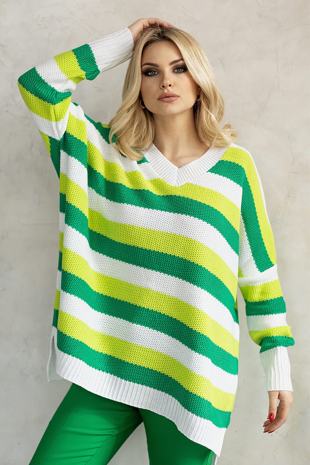  Pulover model 178647 PeeKaBoo 