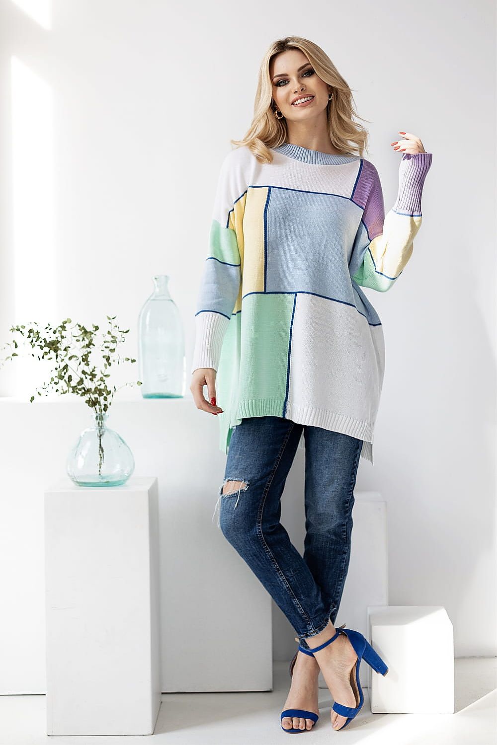  Pulover model 178651 PeeKaBoo 