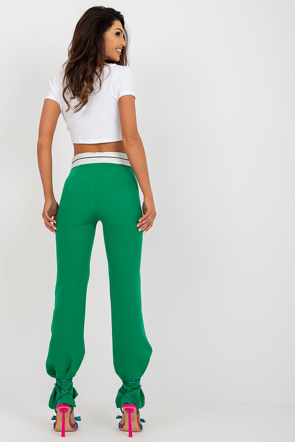  Pantaloni de damă model 179701 Italy Moda 