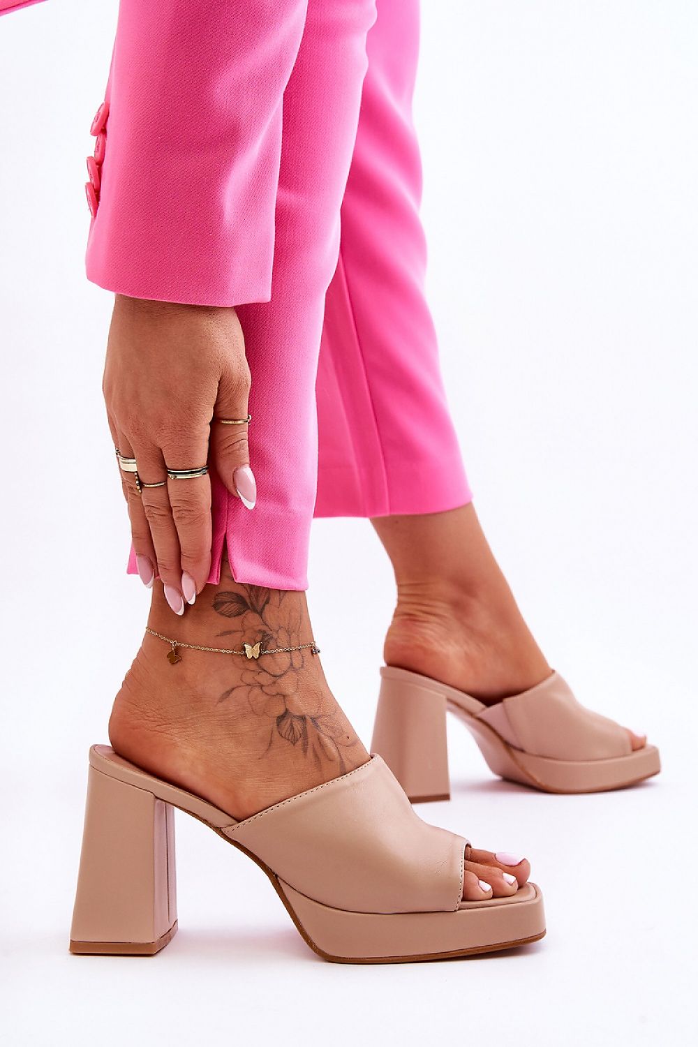  Şlapi model 181070 Step in style 