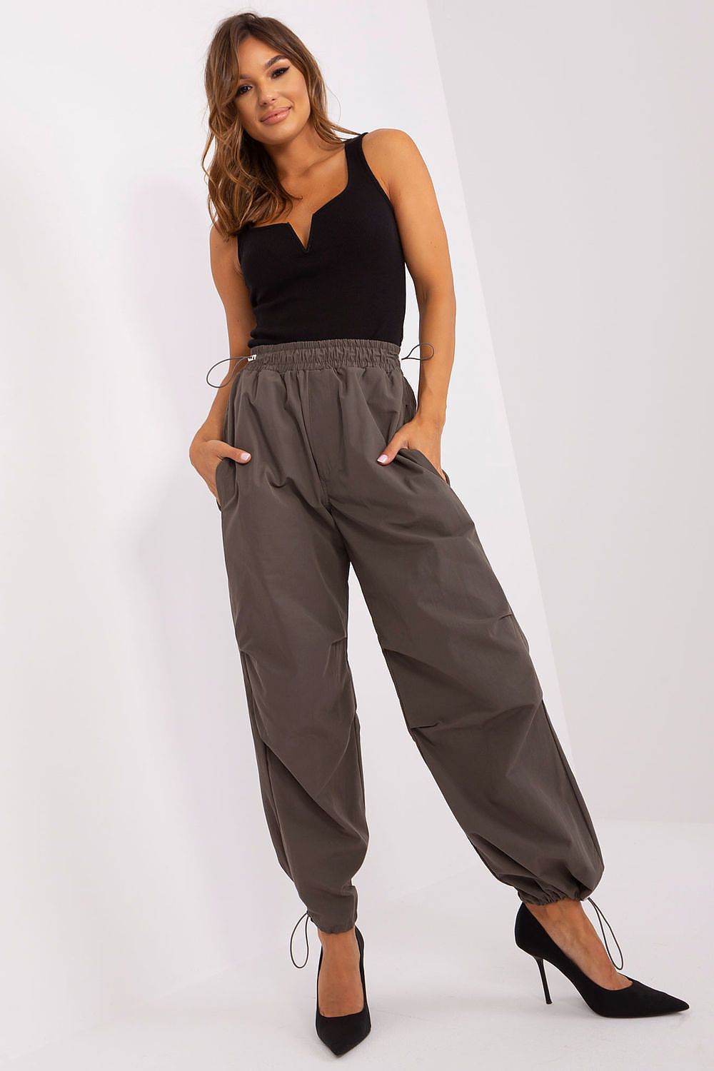  Pantaloni de damă model 182538 Och Bella 
