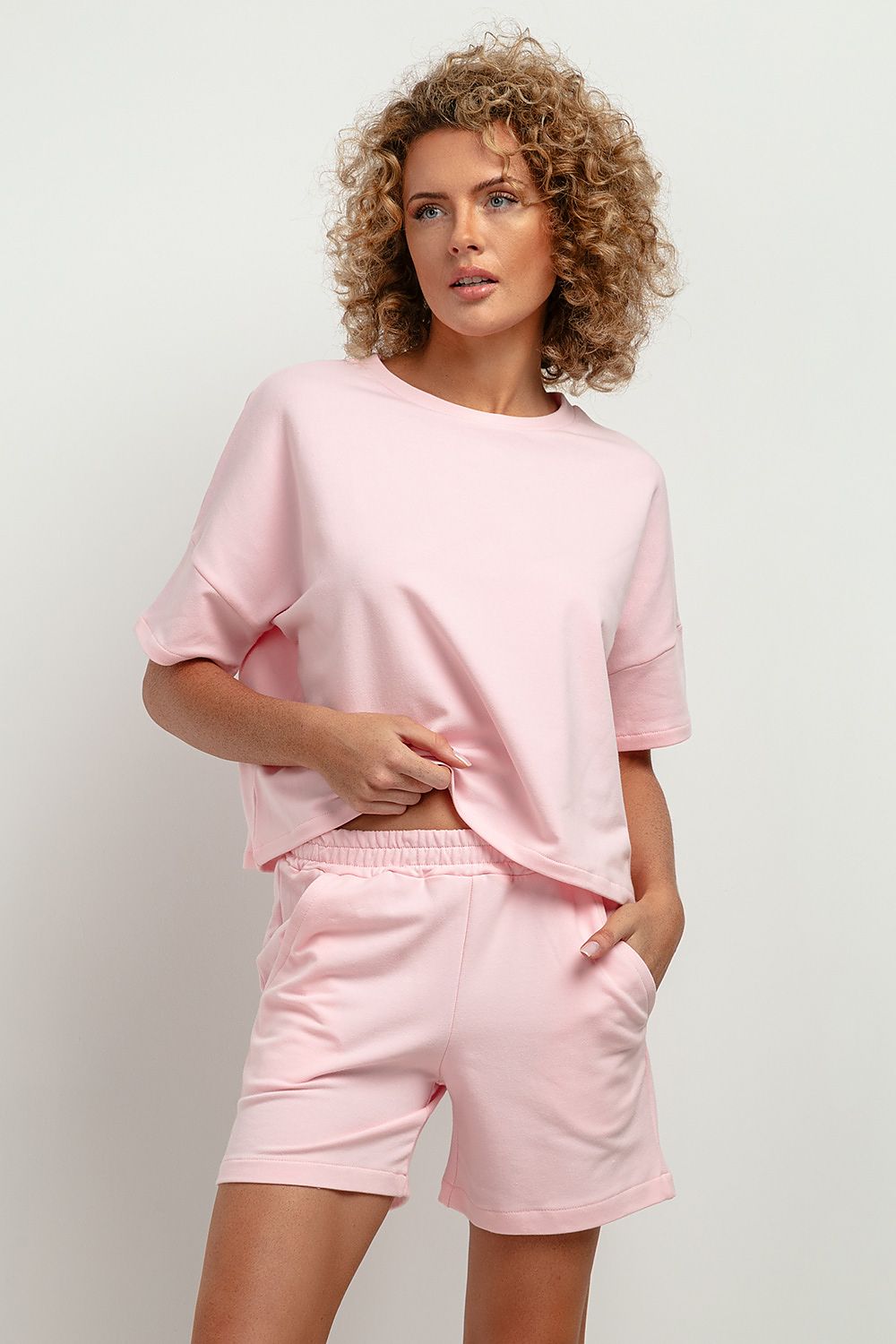  Pantaloni scurţi model 183183 Tessita 