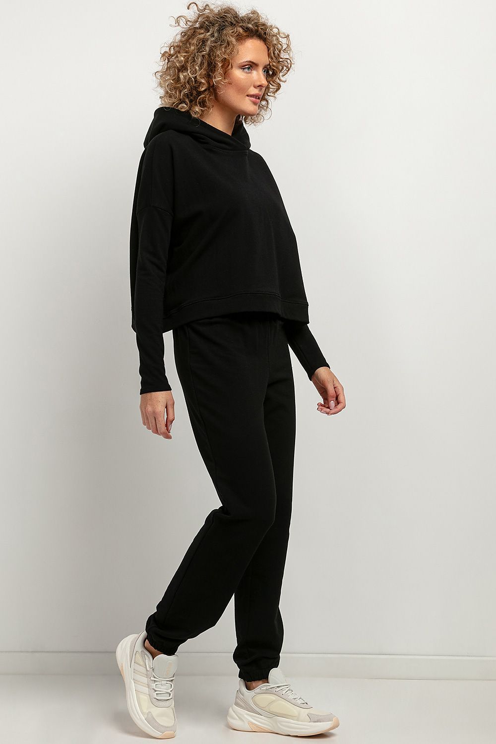 Pantaloni de trening model 183188 Tessita 