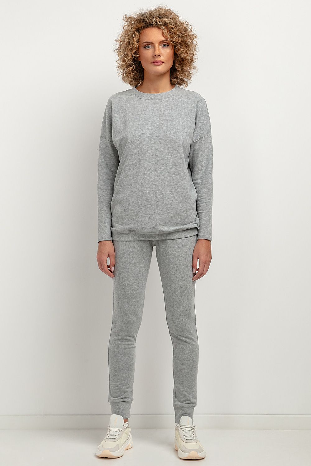  Pantaloni de trening model 183201 Tessita 