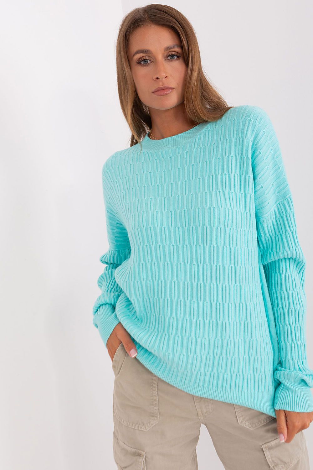  Pulover model 185722 AT 