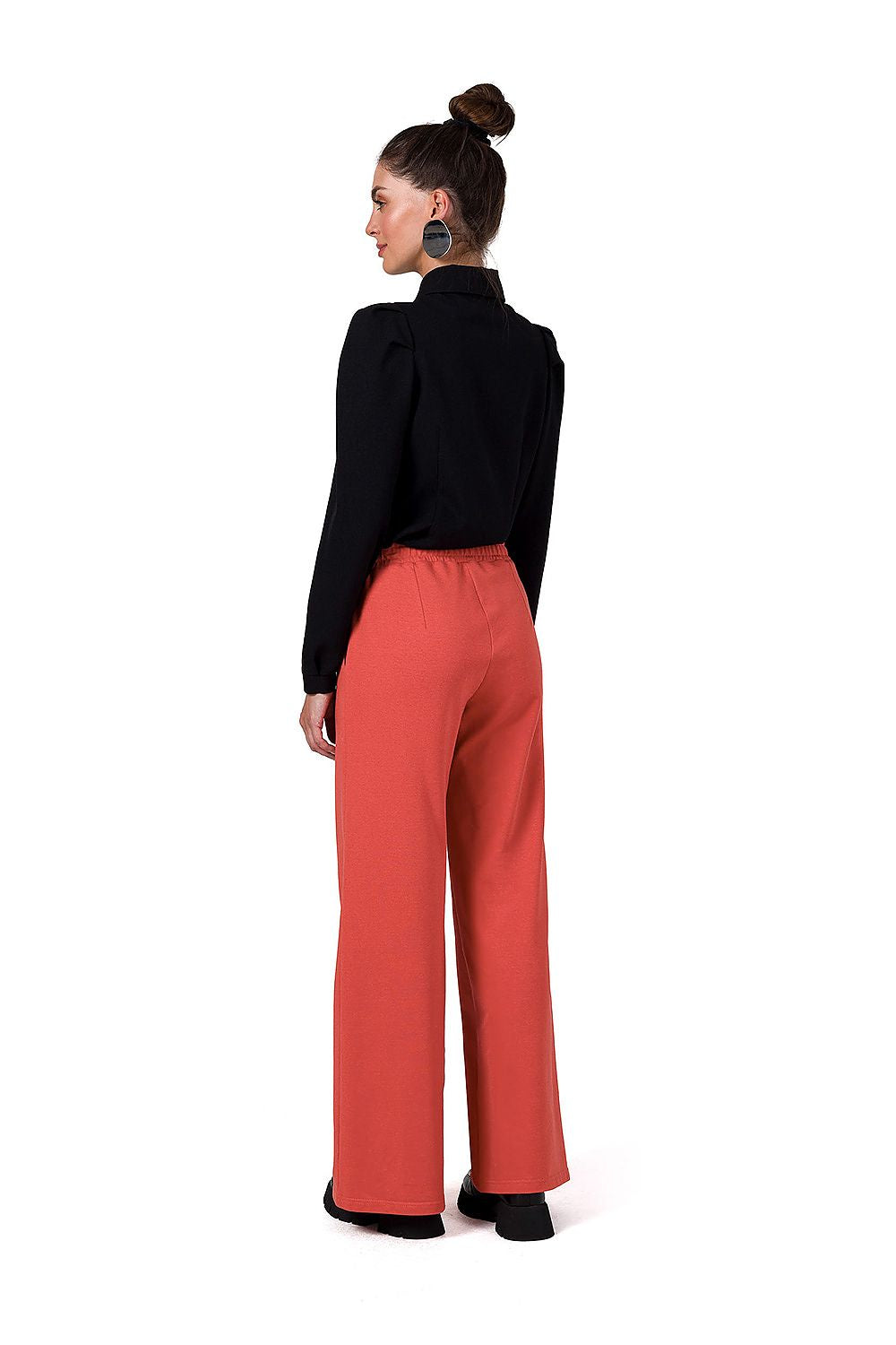  Pantaloni de damă model 185787 BeWear 