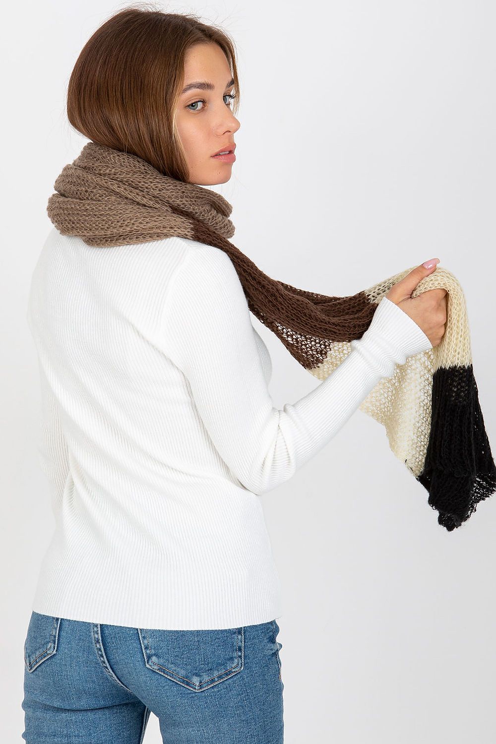  Şal model 185902 AT 