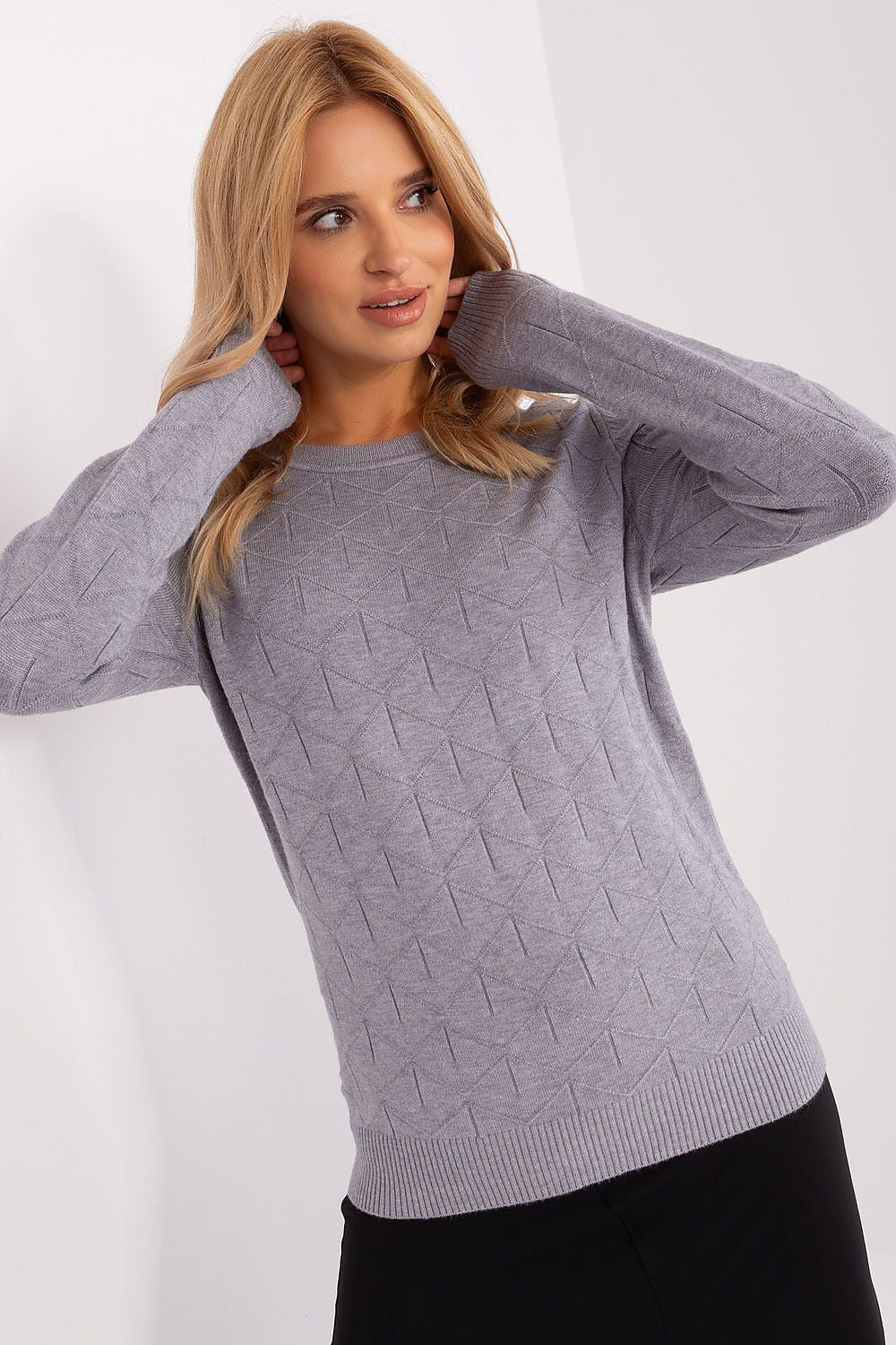  Pulover model 186557 AT 