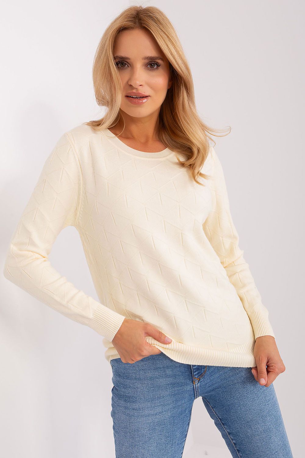  Pulover model 186560 AT 