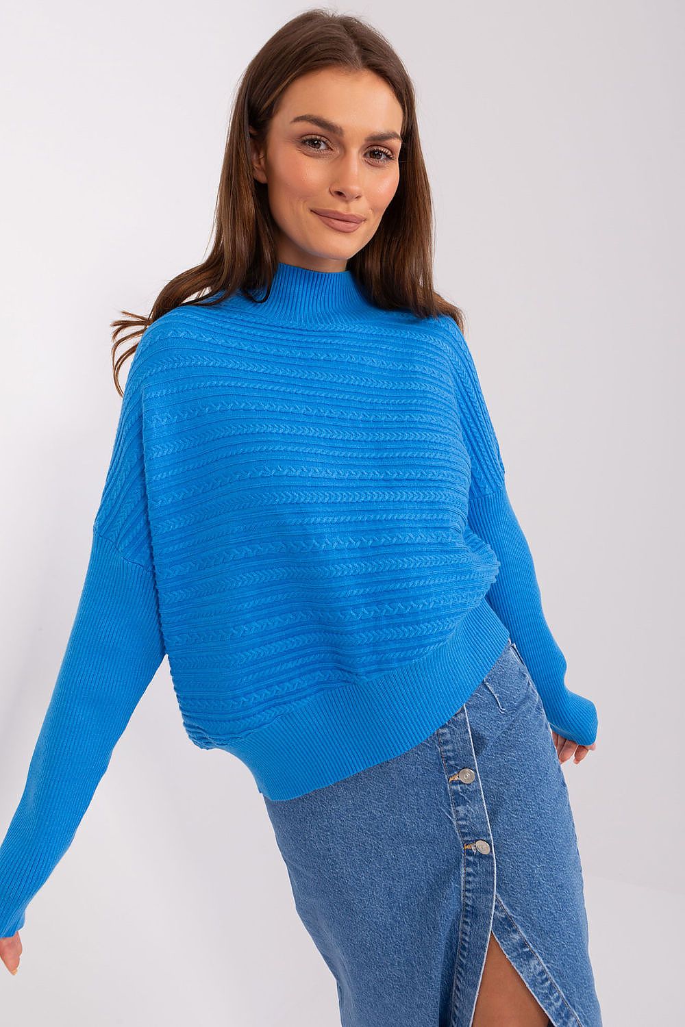  Pulover model 186570 AT 