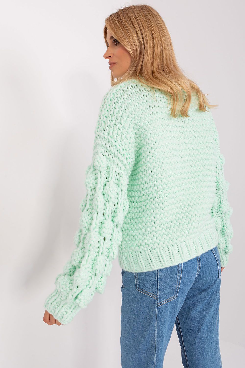  Pulover model 186598 AT 