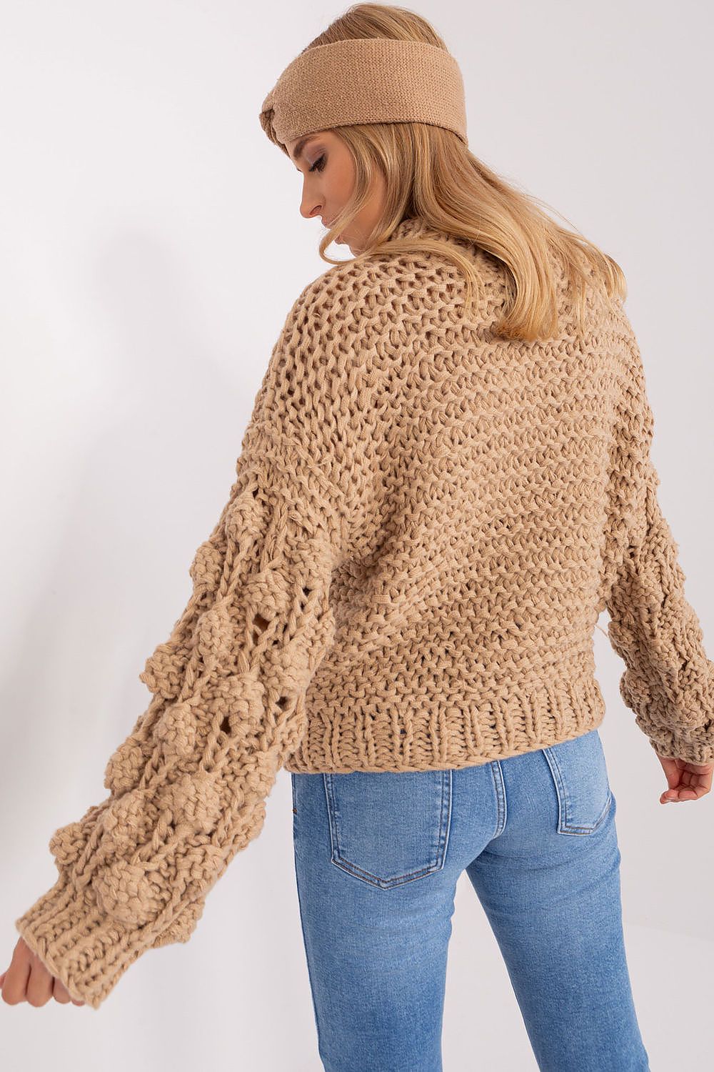  Pulover model 186599 AT 